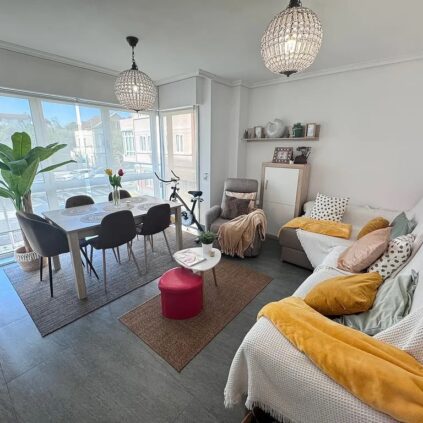 VENDIDO. Piso en Plaza Perla, Fene